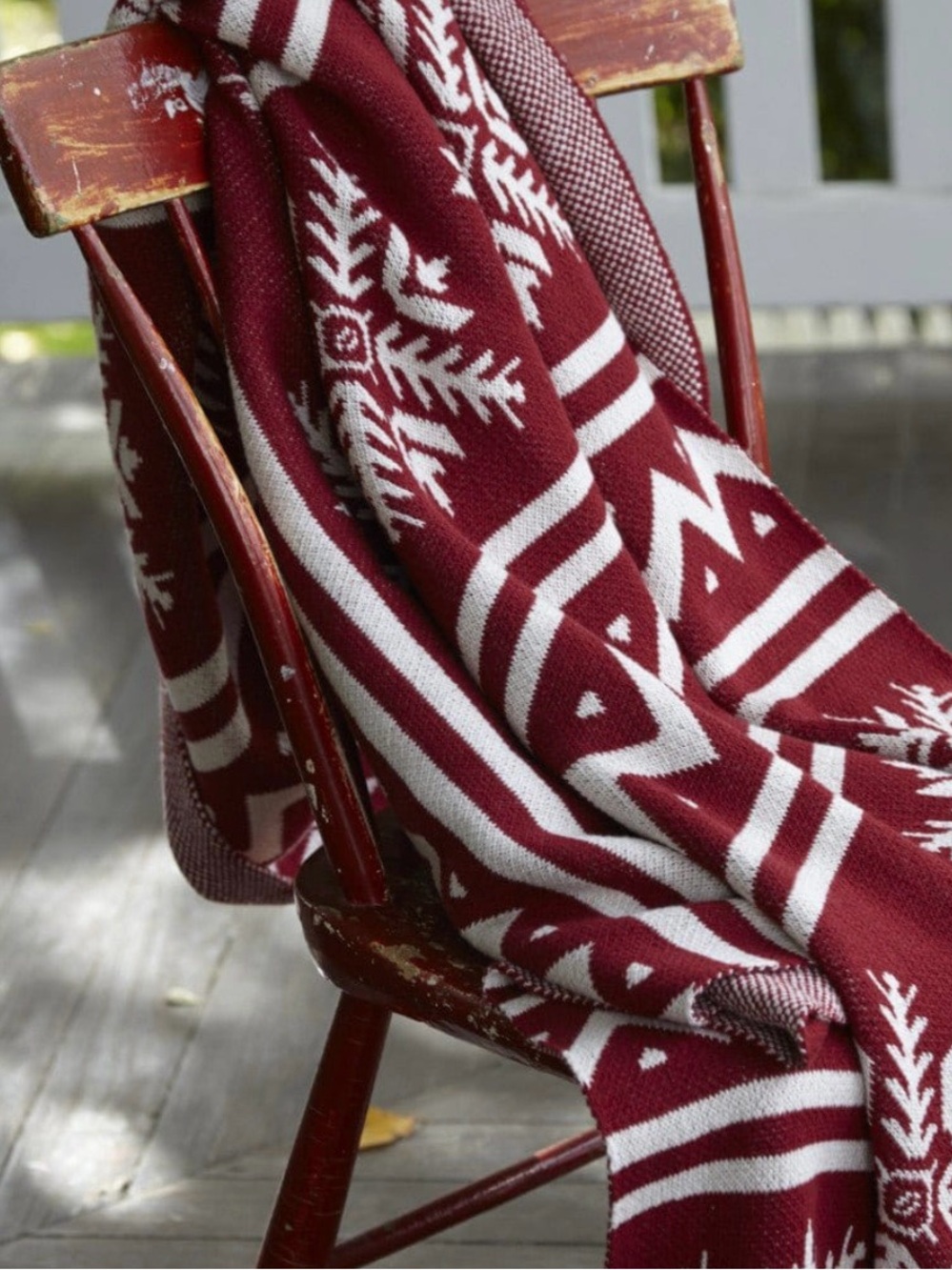 In 2 Green/Red and White Fair Isle Throw/Blanket/50”x60.” NWT! SEALED! Festive!